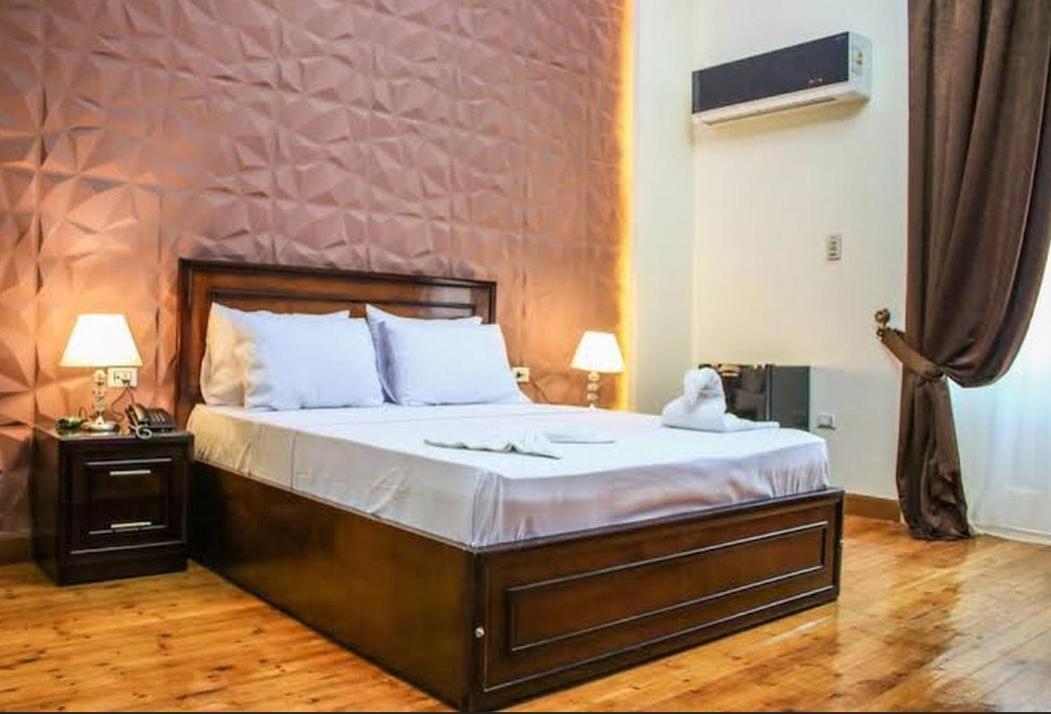 Alshwarbi Hotel